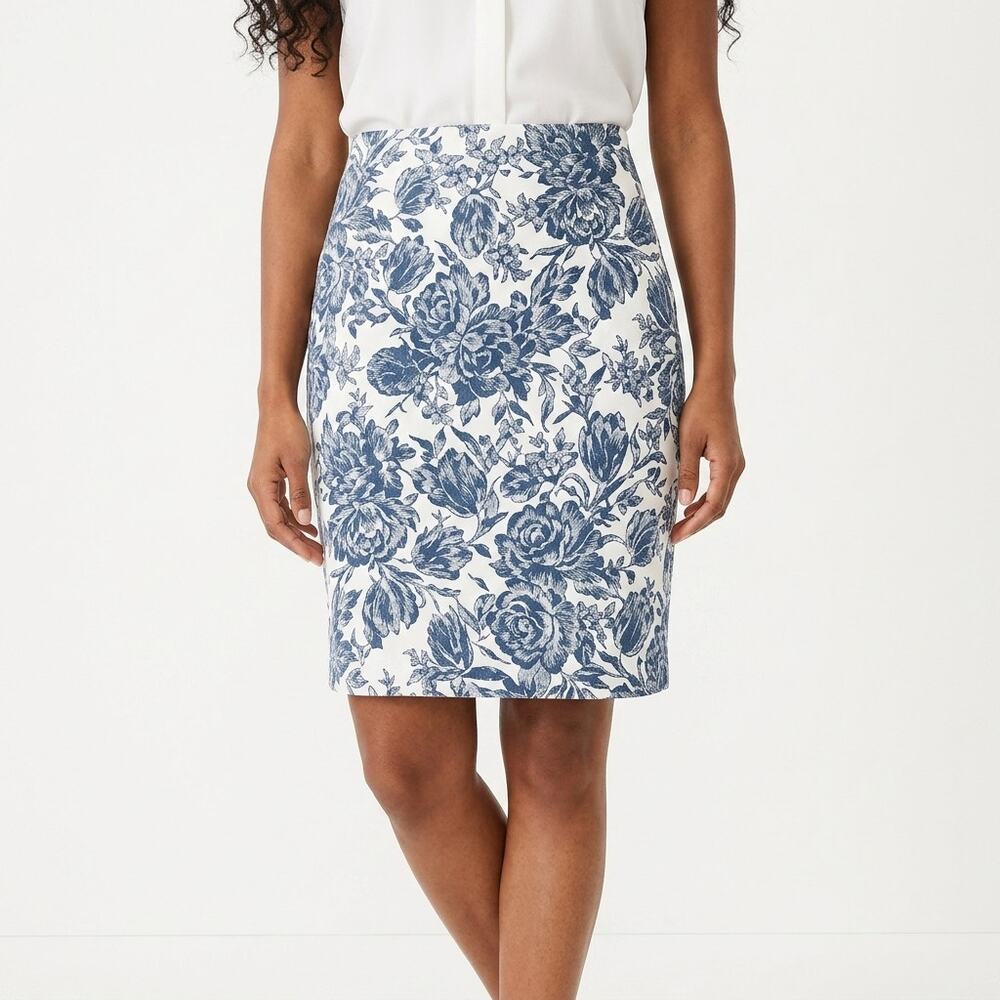 ANN TAYLOR PETITE Blue Pencil Mini Skirt Women Floral Woven Size 2